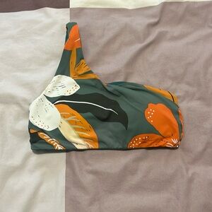 Knix One Shoulder Swim Top